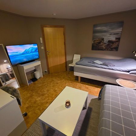 Rom Sentralt I Sogndal Vandrarhem Exteriör bild