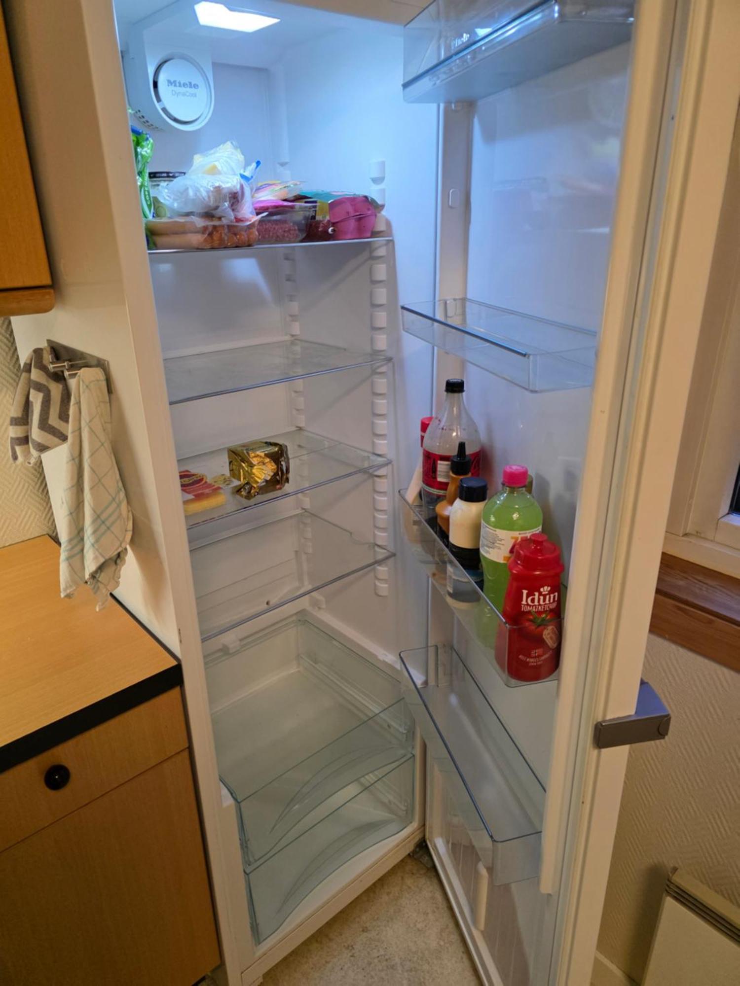 Rom Sentralt I Sogndal Vandrarhem Exteriör bild